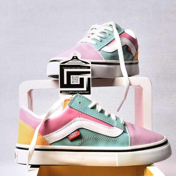 حذاء فانز Vans بلون بناتي مميز جدا 