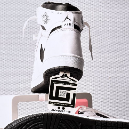 حذاء جوردان Jordan باللون الابيض  - جودة عالية