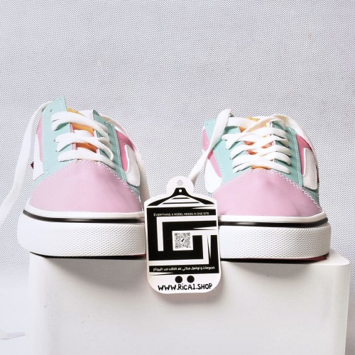 حذاء فانز Vans بلون بناتي مميز جدا 