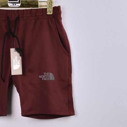 خامة قطنية شورت The North Face فصال تركي لون ماروني (احمر غامق) خامة قطنية شورت The North Face فصال تركي لون ماروني (احمر غامق)
