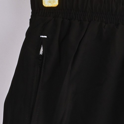 خامة مريحة باردة شورت NIKE جيوب زنجيل مع خصر وجيوب متباينة اللون