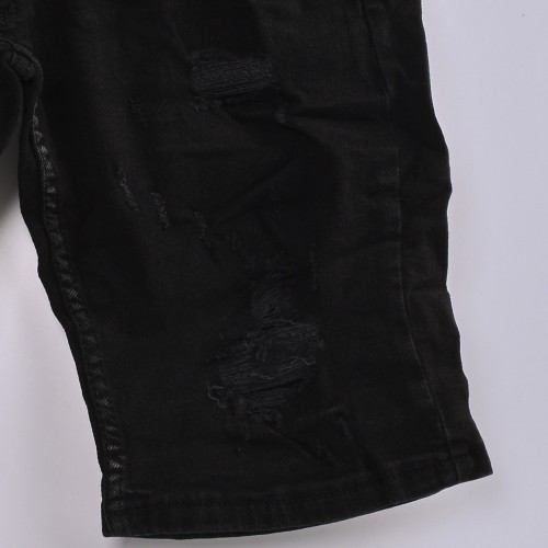 شورت جينز خامة درجة اولى فصال تركي بحركات مميزة بادق التفاصيل , باللون الاسود الكاحت