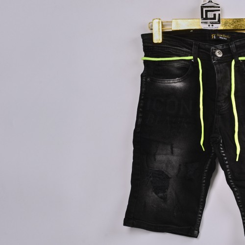 شورت جينز خامة درجة اولى فصال تركي بحركات مميزة بادق التفاصيل , باللون الرصاصي الكاحت