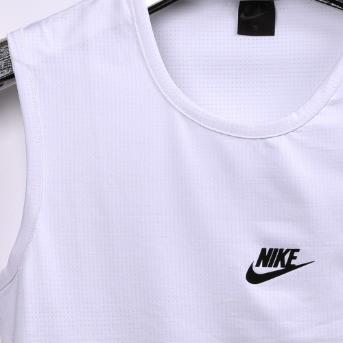 خامة رياضية nike كيمونة عنق دائري بلونين ابيض