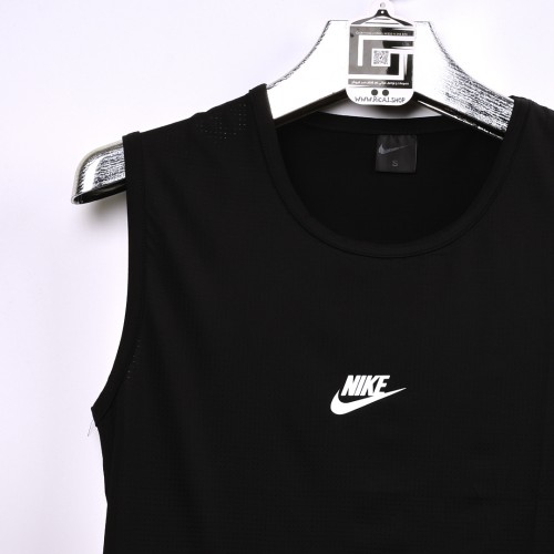 خامة رياضية nike كيمونة عنق دائري بلونين اسود خامة رياضية nike كيمونة عنق دائري بلونين اسود