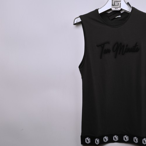 كيمونة عنق دائري خامة قطنية فصال حركي من الدرجة الاولى Ten Minute باللون الرصاصي الغامق