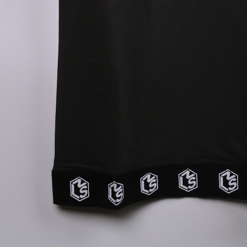 كيمونة عنق دائري خامة قطنية فصال حركي من الدرجة الاولى Ten Minute باللون الرصاصي الغامق