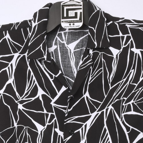 قميص خامة قطنية  مريحة جدا وبفصال حركي جميل  باللون الاسود مع حركات بالابيض 