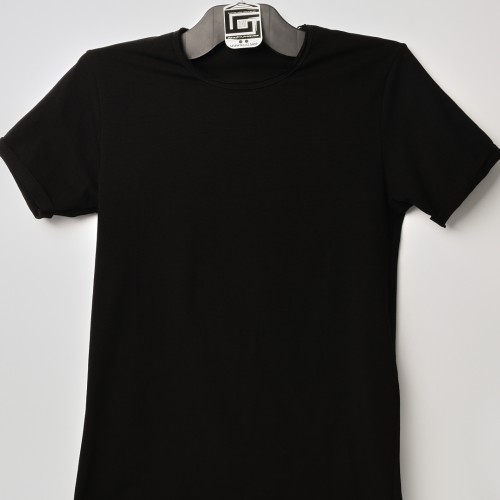 فت سايز تيشرت قطني سادة لون اسود ياخة دائري حركة في الفصال (طبع حسب الطلب)