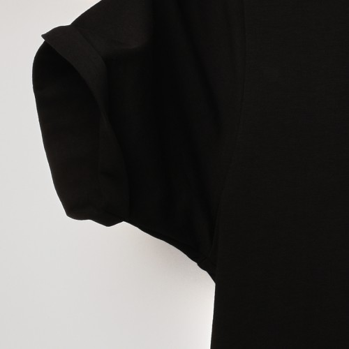 فت سايز تيشرت قطني سادة لون اسود ياخة دائري حركة في الفصال (طبع حسب الطلب)