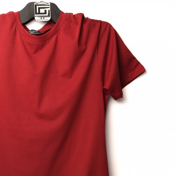 قالب شبه اوفر سايز ((فصال اوربي)) تيشرت قطني سادة لون احمر عنق دائري  (طبع حسب الطلب)