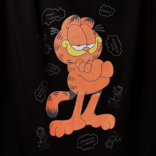 تيشرت اوفر سايز قطني خامة ممتازة باللون الاسود مع الطبعة للجنسين