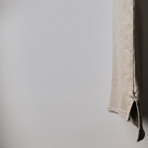 الخامة العالية الجودة بفصال اجمل من الاوفر سايز Yikamali - Relaxed  رصاصي (يعتبر ابيض في هذا التايب) سادة (طباعة حسب الطلب)