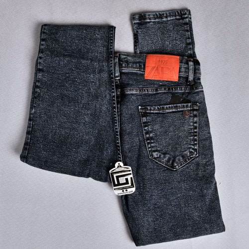 جينز zara هادئ سلم فت خامة متقدمة ليكرا باللون الازرق الكاحت