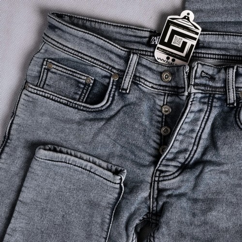 جينز zara هادئ كاحت اللون سلم فت خامة متقدمة ليكرا باللون النفطي الفاتح المغسول