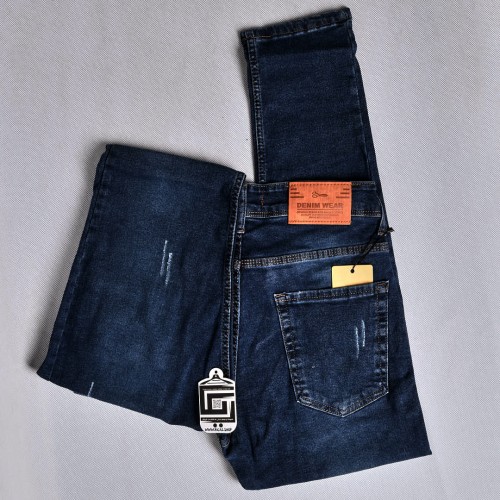 جينز denim حركة خفيفه كاحت سلم فت ليكرا باللون الحبري الغامق