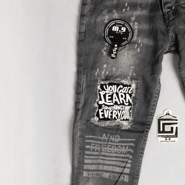 بنطلون جينز خامة درجة اولى فصال تركي بحركات مميزة بادق التفاصيل , باللون الرصاصي