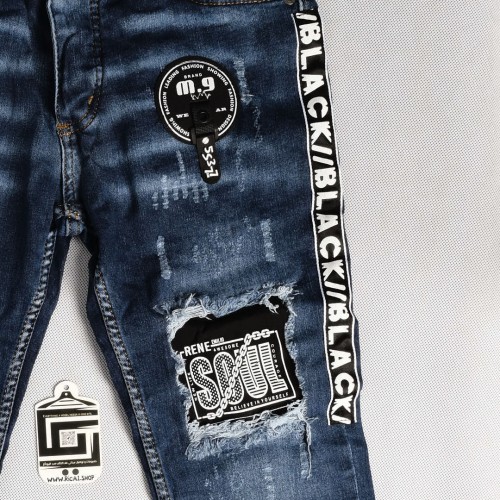 بنطلون جينز خامة درجة اولى فصال تركي بحركات مميزة بادق التفاصيل , باللون الازرق الكاحت