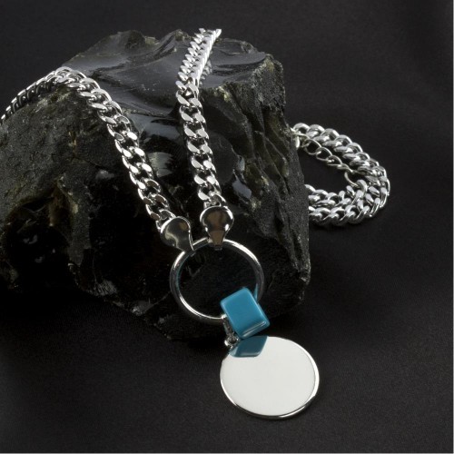 قلادة لوكس المستديرة الشكل الفضية