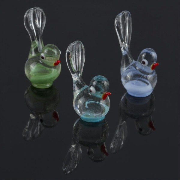 مجسم زجاجي بيجون طوله (4 سم) جودة عاليه - ازرق