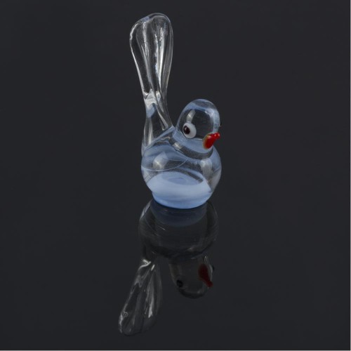 مجسم زجاجي بيجون طوله (4 سم) جودة عاليه - ازرق