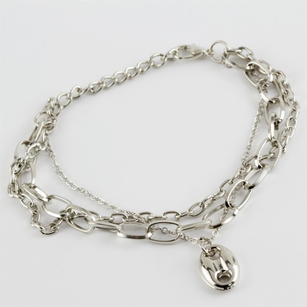 طقم سوار متكون من ثلاثة اسورة - السلسلة مع الاتجاه و الشكل بيضاوي