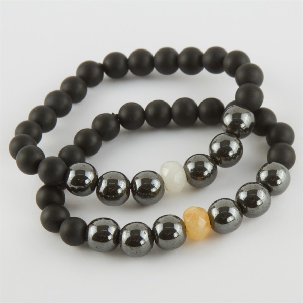 سوار حجر الهيماتيت الطبيعي دقة في التصميم وجودة عالية