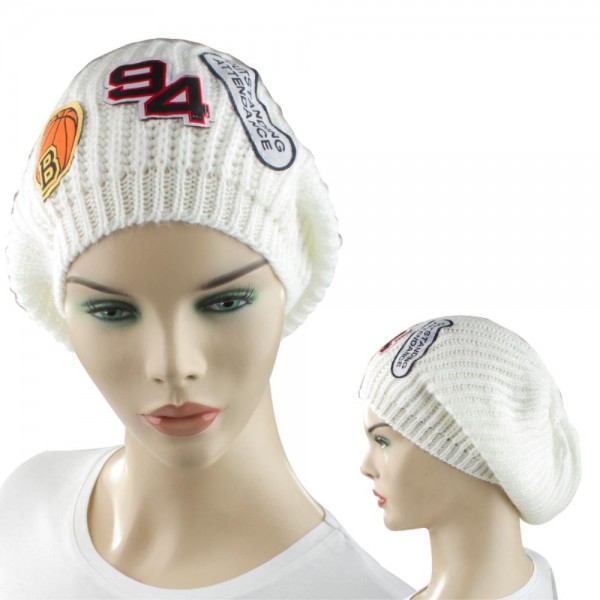 قبعة - كليتة صوف درجة ممتازة بنقشات حركية بيضاء 
