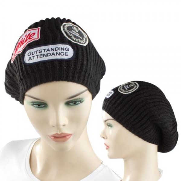 قبعة - كليتة صوف درجة ممتازة بنقشات حركية سوداء 