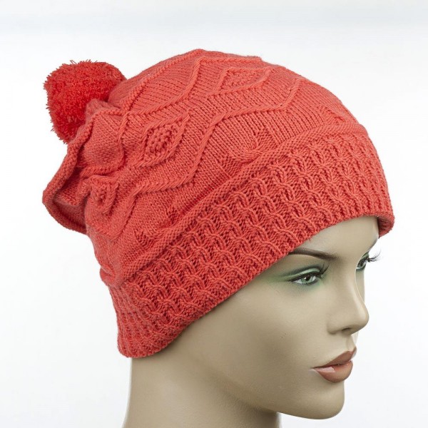 قبعة - كليتة بومبوم ذات التصميم العصري